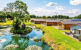 Flaxton Meadows Luxury Lodges